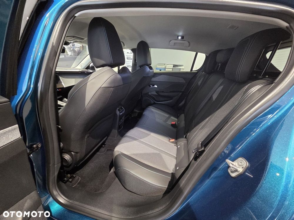 Peugeot 308 - 10
