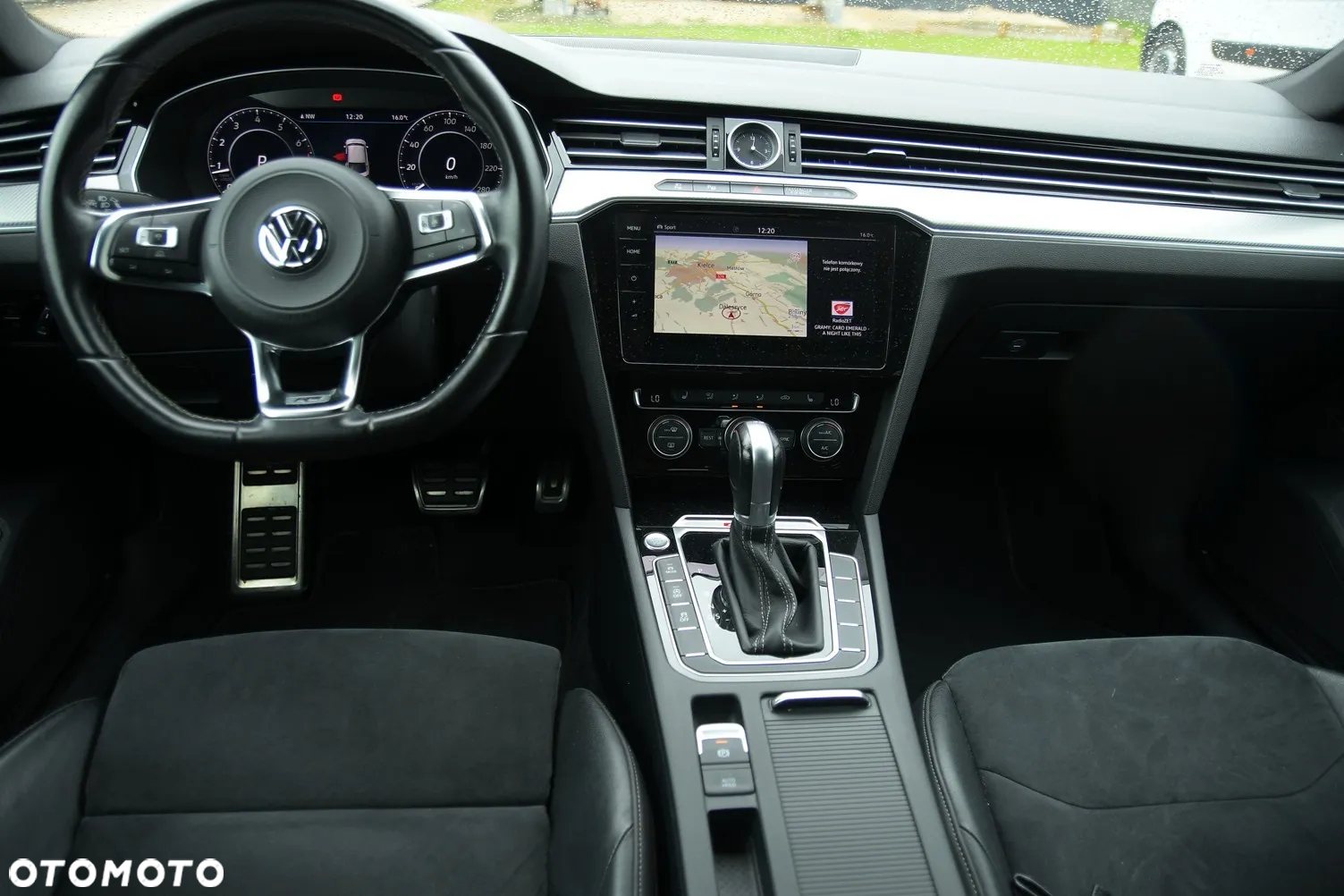 Volkswagen Arteon 2.0 TSI 4Motion R-Line DSG - 24
