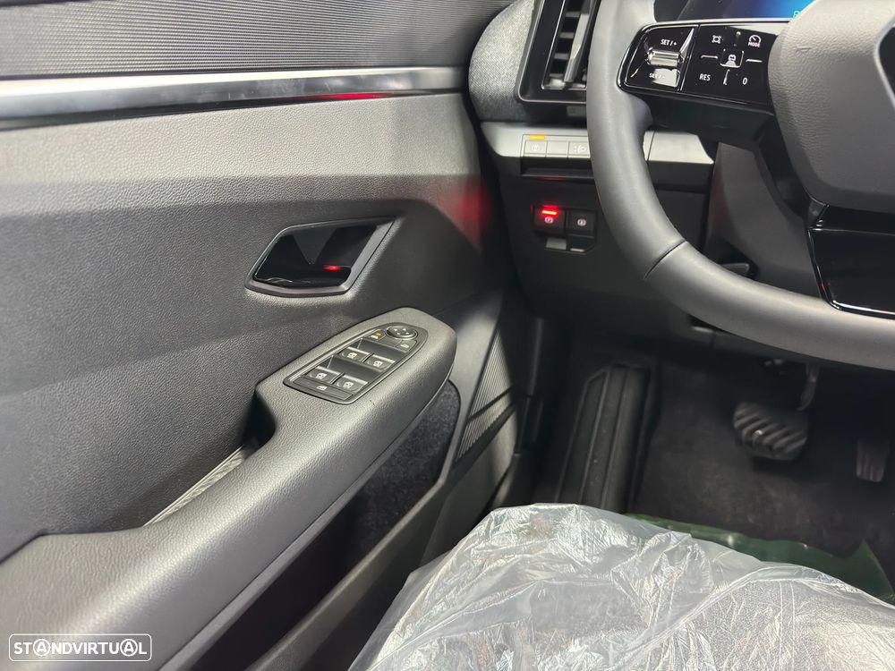 Renault Mégane E-Tech EV40 130hp standard charge Equilibre - 32