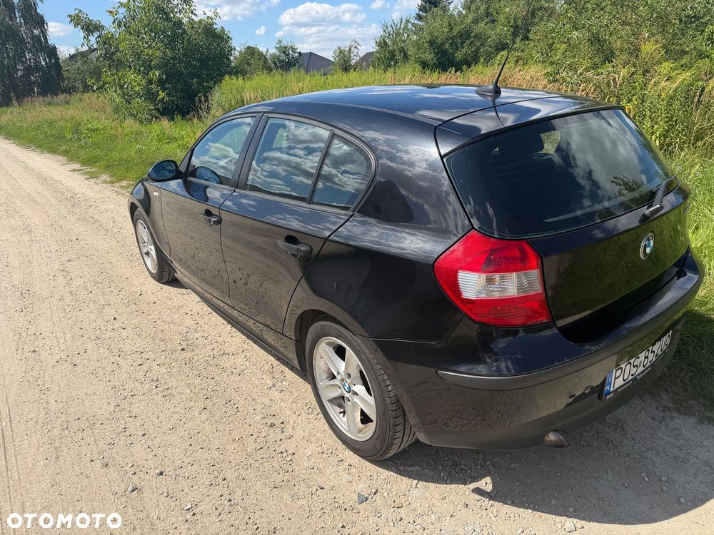 BMW Seria 1 118d - 4