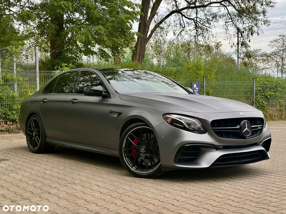 Mercedes-Benz Klasa E AMG 63 S 4Matic+ 9G-TRONIC - 3