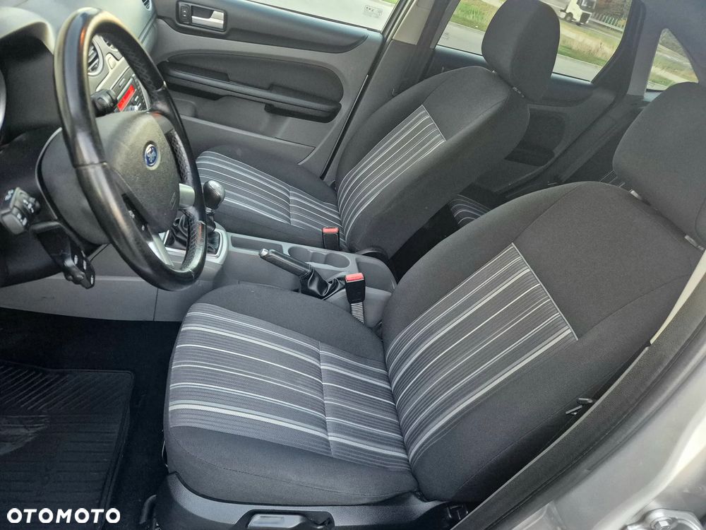 Ford Focus 1.6 Ti-VCT Silver Magic - 20