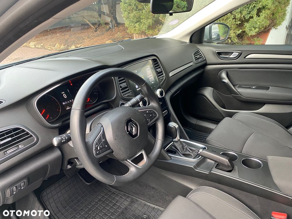 Renault Megane 1.3 TCe FAP Equilibre EDC - 23