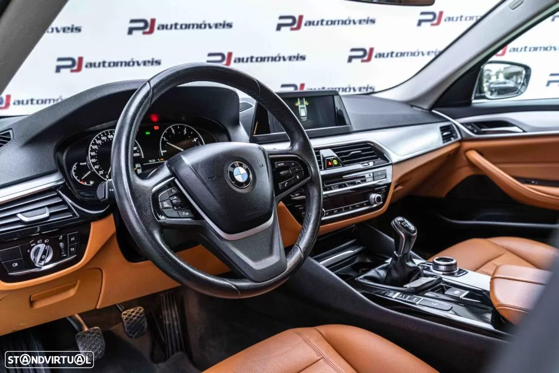 BMW 520 d Touring Luxury Line - 4