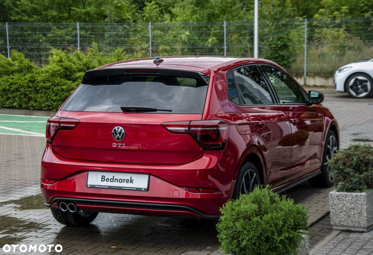 Volkswagen Polo - 10