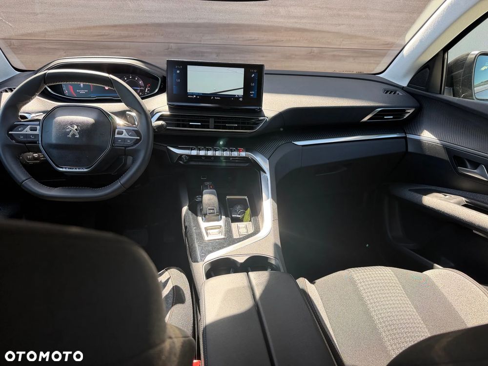 Peugeot 3008 - 18