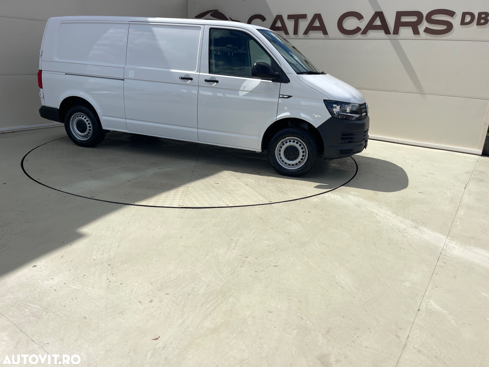 Volkswagen Transporter 2.0TDI  LUNG  2CULISANTE  USI SPATE - 19