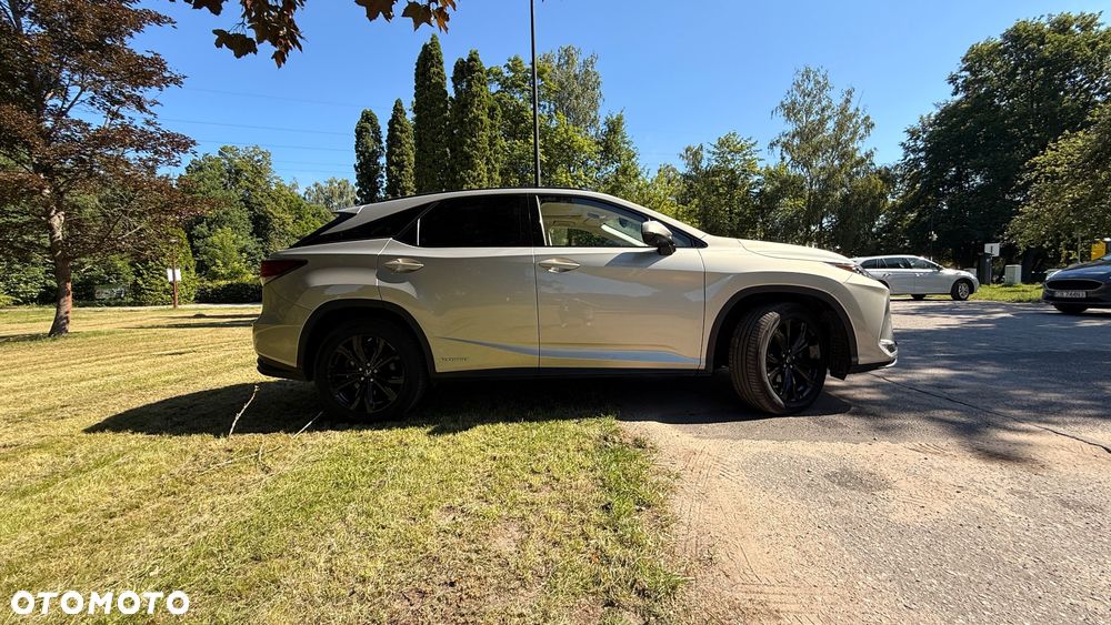 Lexus RX 450h Omotenashi - 24