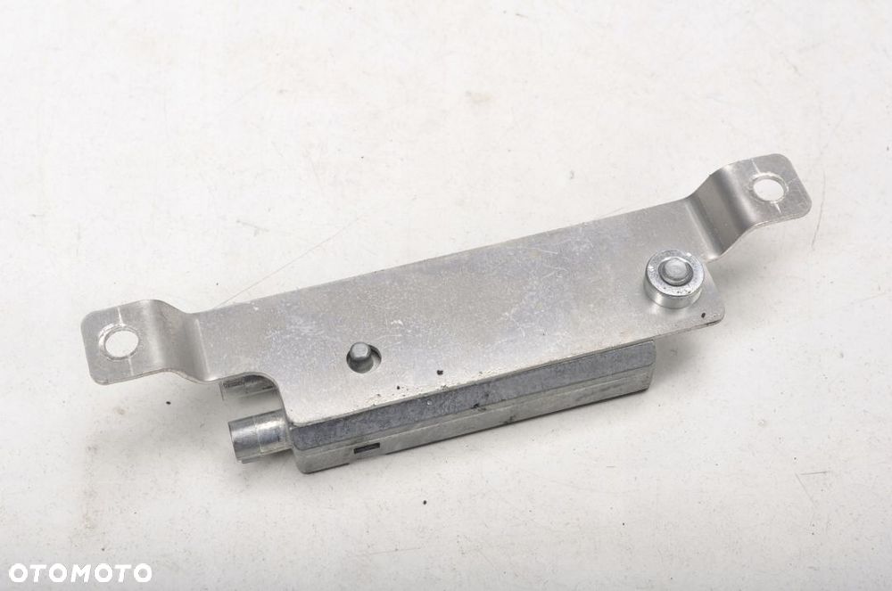 MCLAREN 650S WZMACNIACZ ANTENOWY 11M0454CP - 2