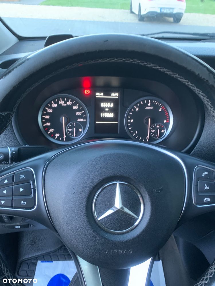 Mercedes-Benz Vito - 9