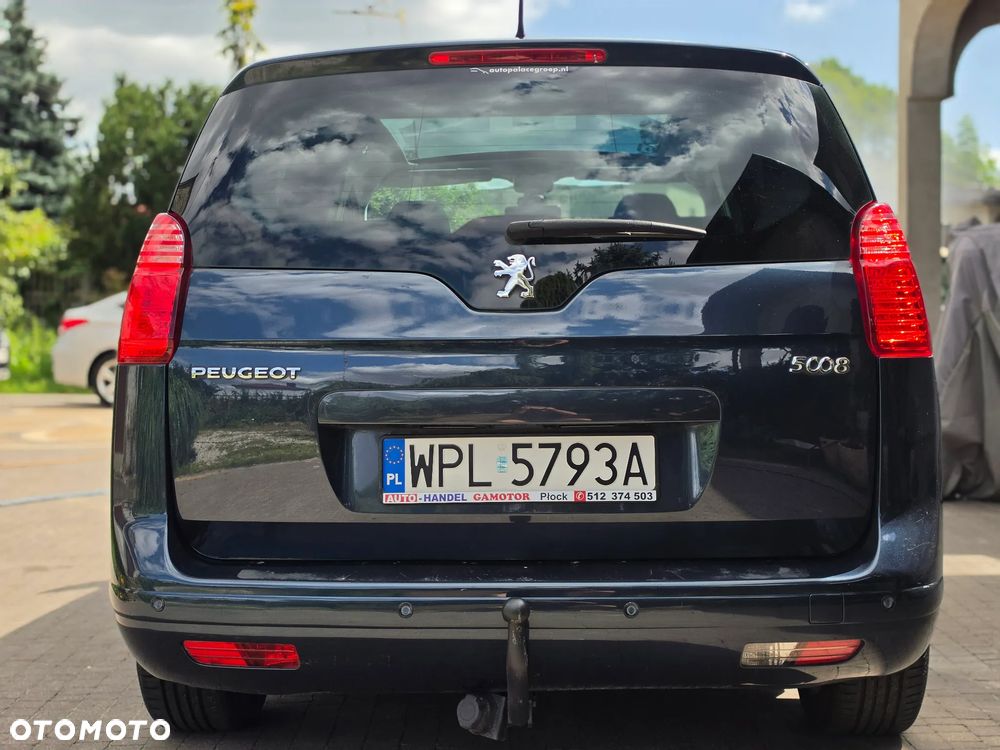 Peugeot 5008 - 11