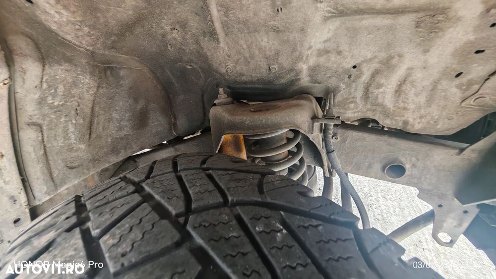 Suzuki Jimny 1.3 JLX - 3
