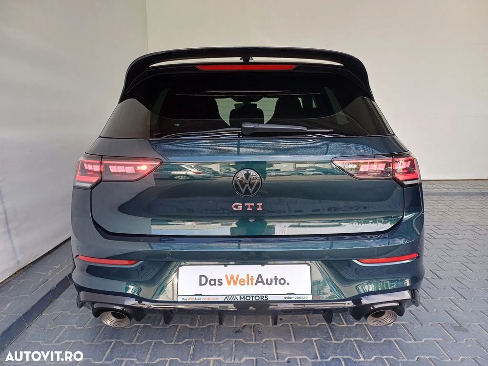 Volkswagen Golf - 35