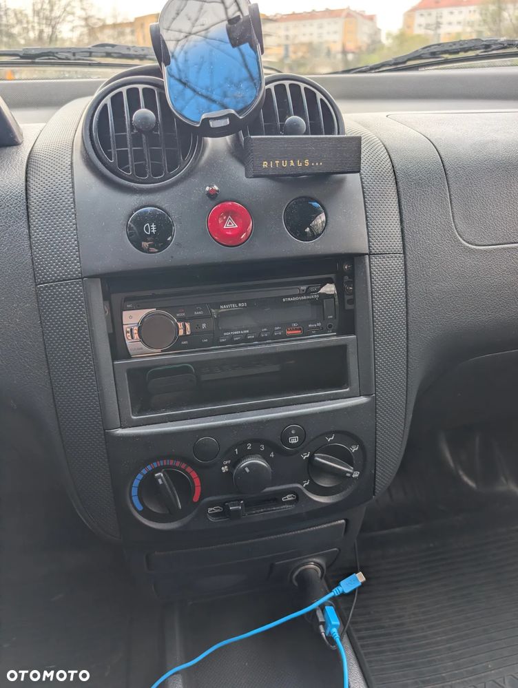 Chevrolet Aveo 1.2 Plus - 8