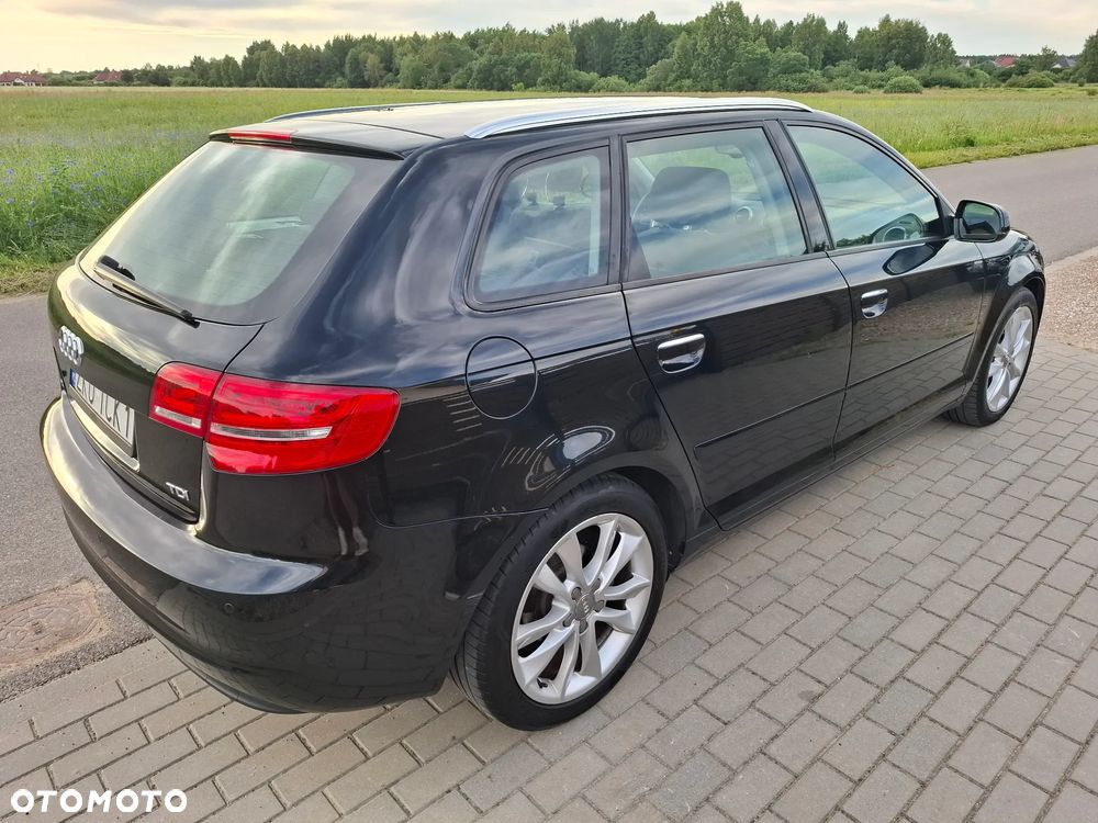 Audi A3 Sportback 1.6 TDI Attraction - 3