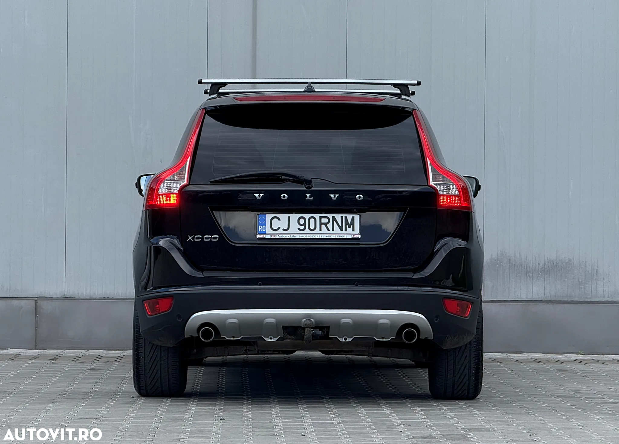 Volvo XC 60 D5 AWD Summum - 5