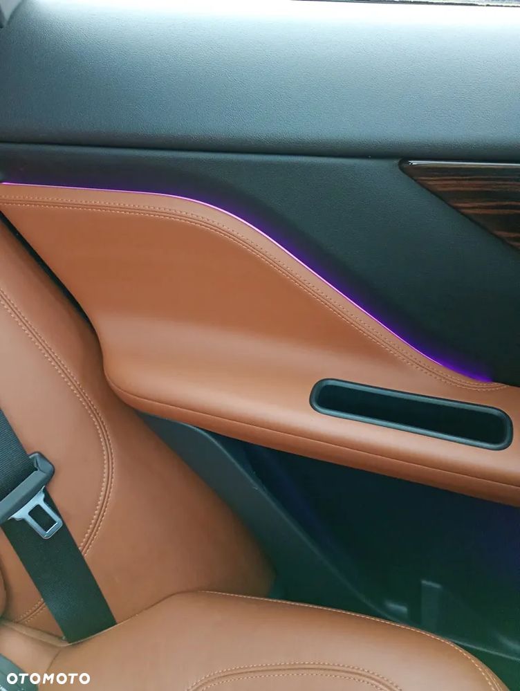 Jaguar F-Pace 2.0 i4D AWD Prestige - 18