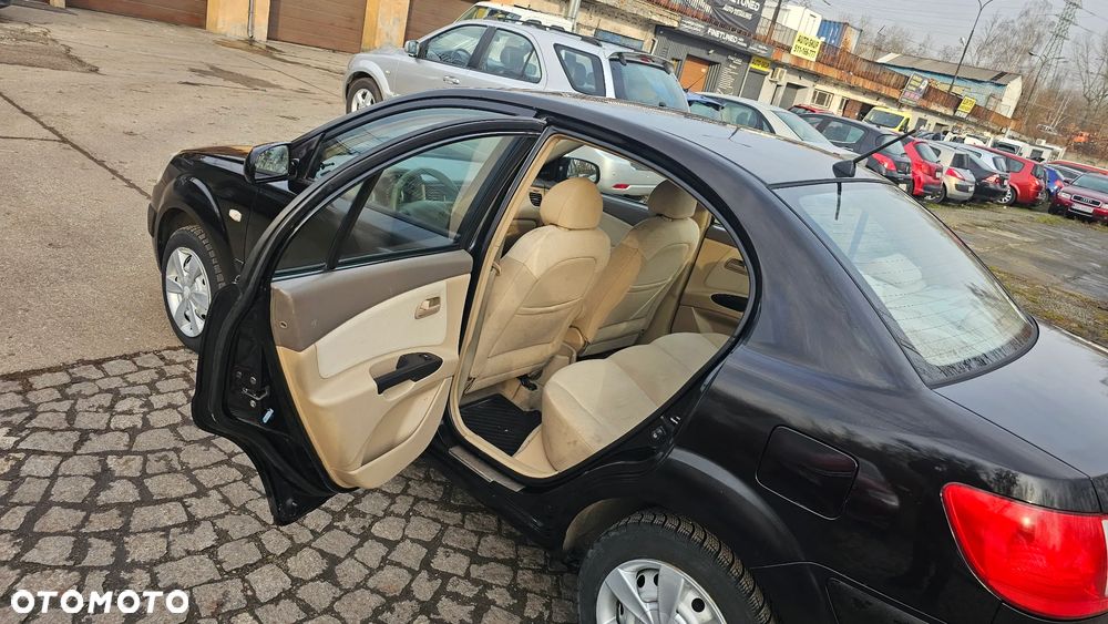 Kia Rio 1.4 (abs swo) / Comfort - 11