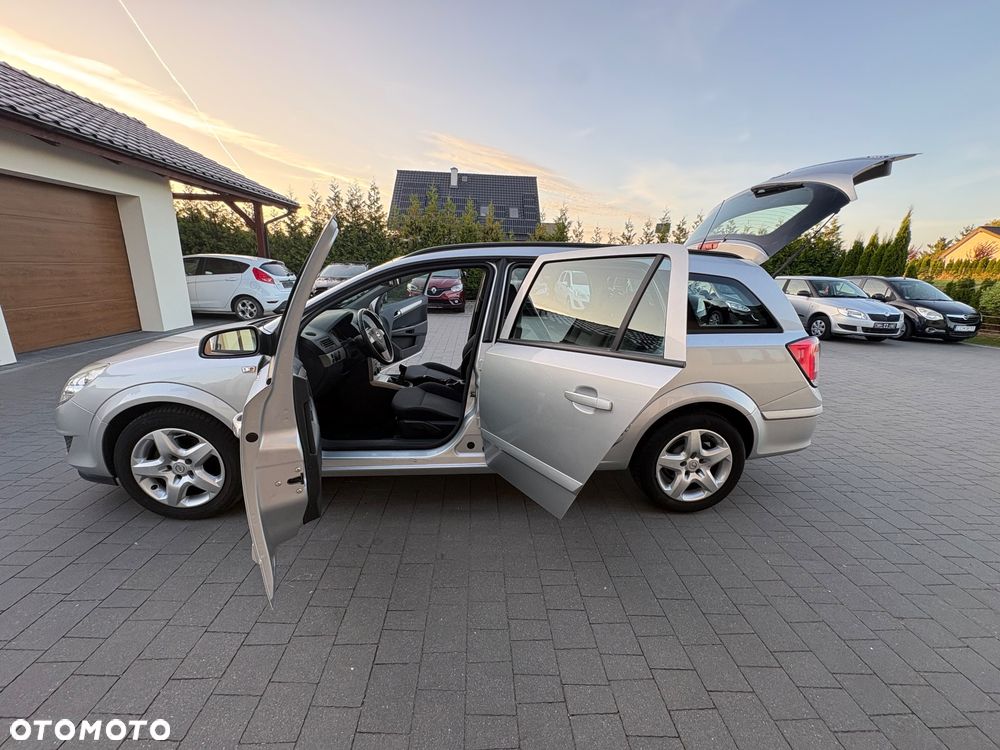 Opel Astra 1.4 Caravan Enjoy - 15