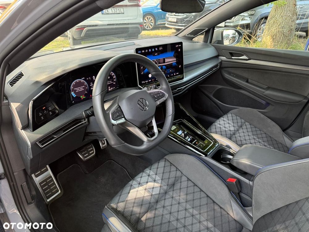 Volkswagen Golf 1.5 eTSI mHEV R-Line Plus DSG - 10