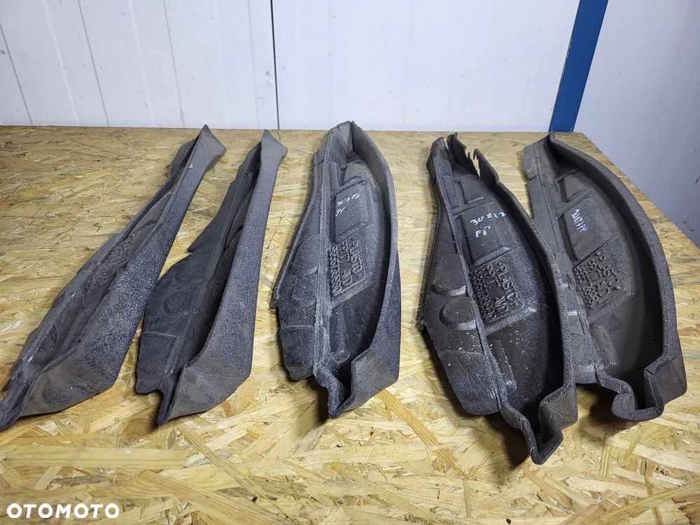 Wygłuszenie błotnika Prawe przednie Peugeot 308 T7 - 1
