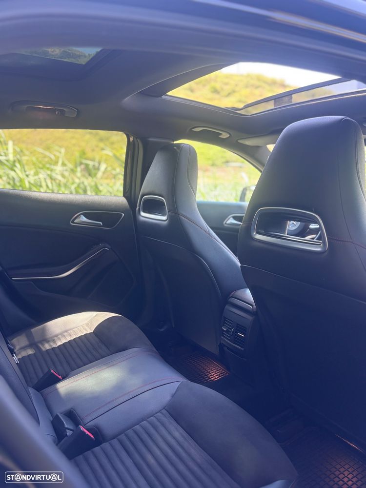 Mercedes-Benz GLA 220 d 4Matic 7G-DCT AMG Line - 7
