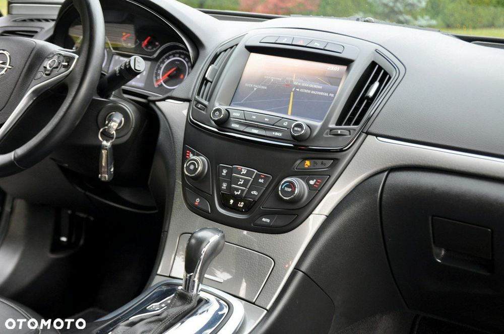 Opel Insignia - 26