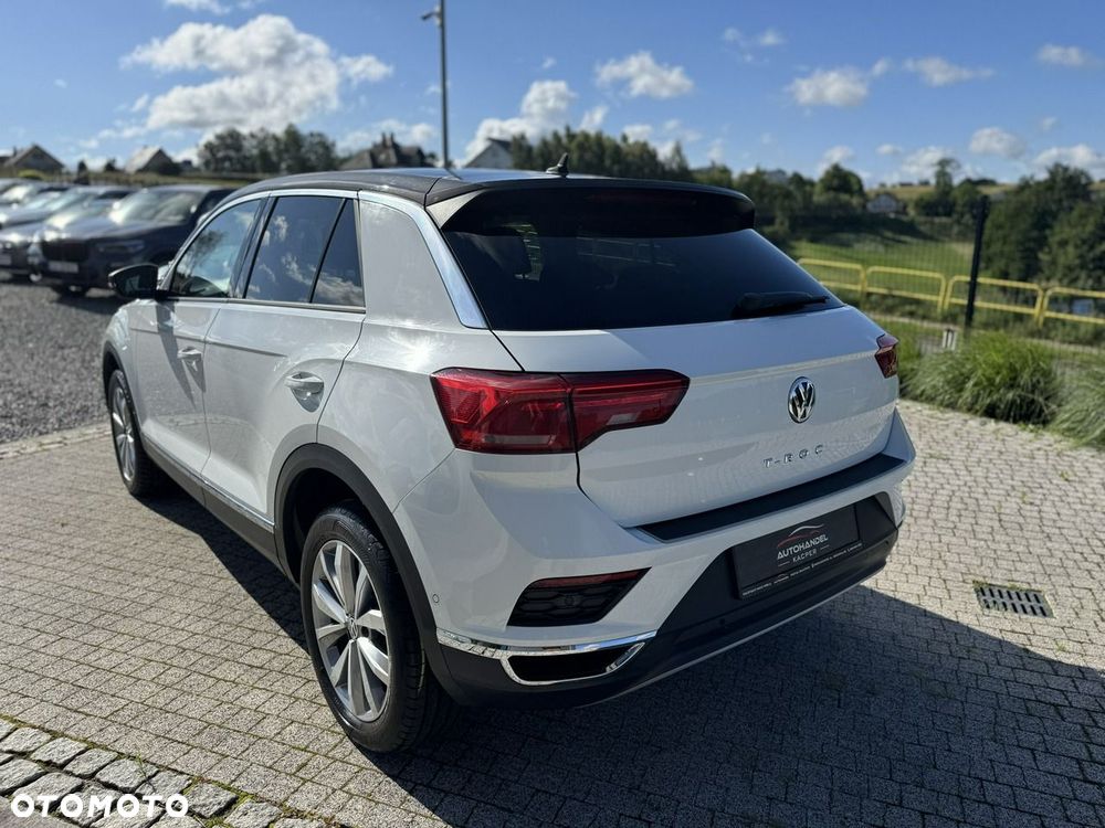Volkswagen T-Roc - 7