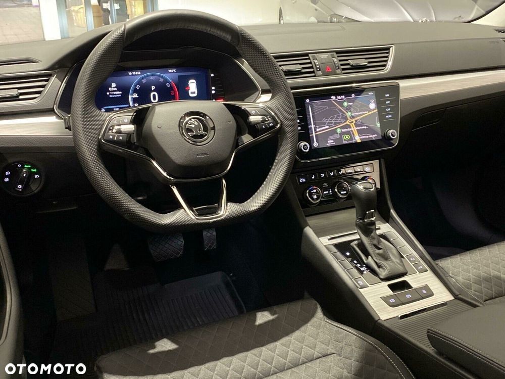 Skoda Superb 1.5 TSI Ambition DSG - 11