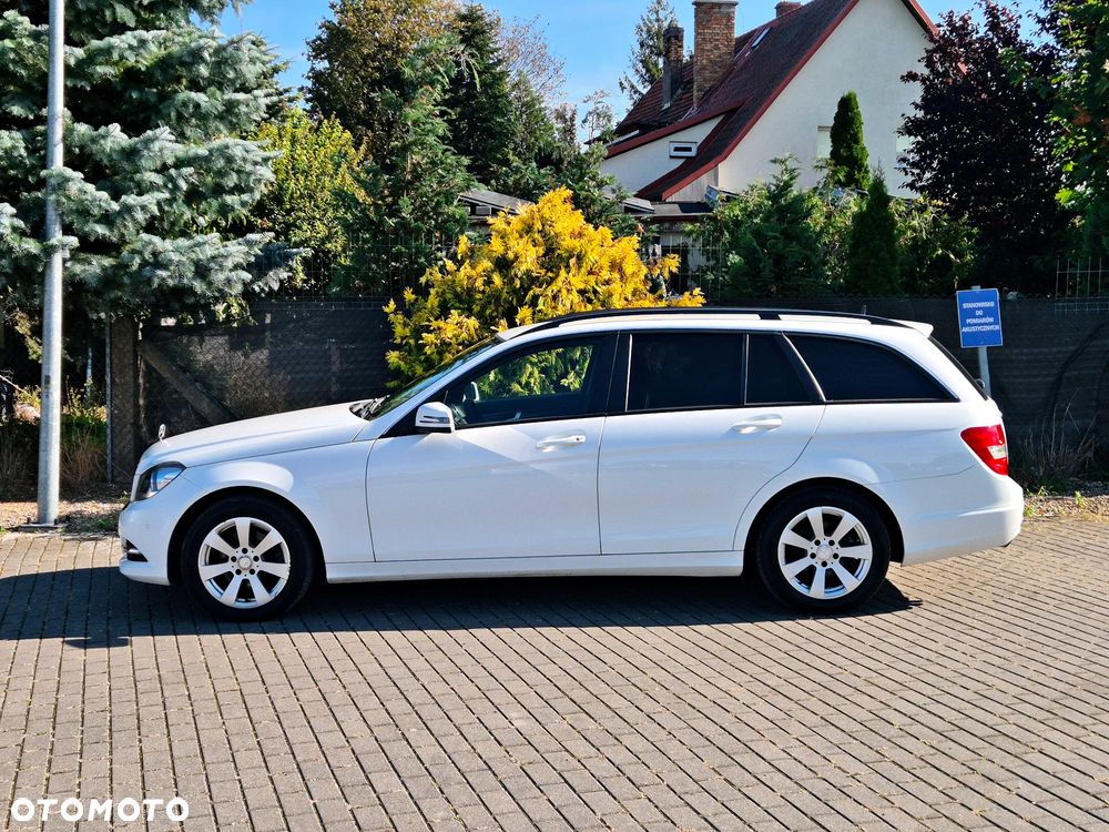 Mercedes-Benz Klasa C 180 (BlueEFFICIENCY) 7G-TRONIC Elegance - 2