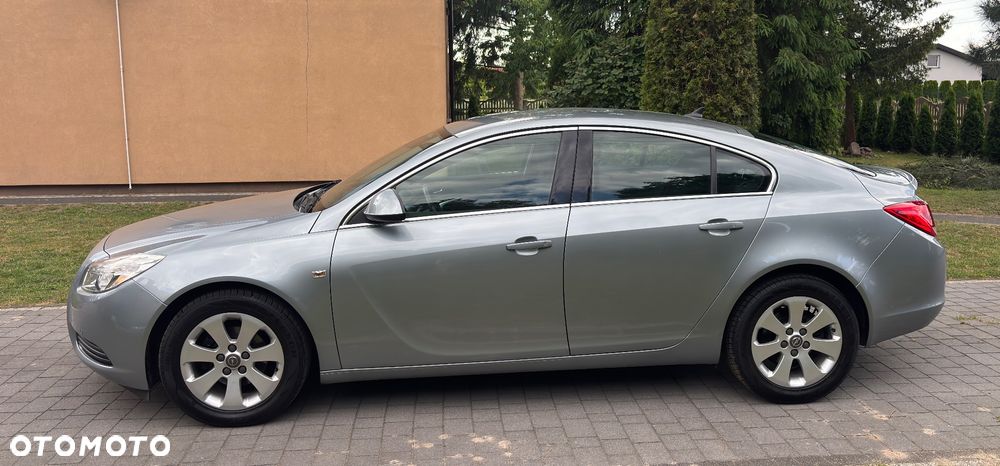Opel Insignia - 10