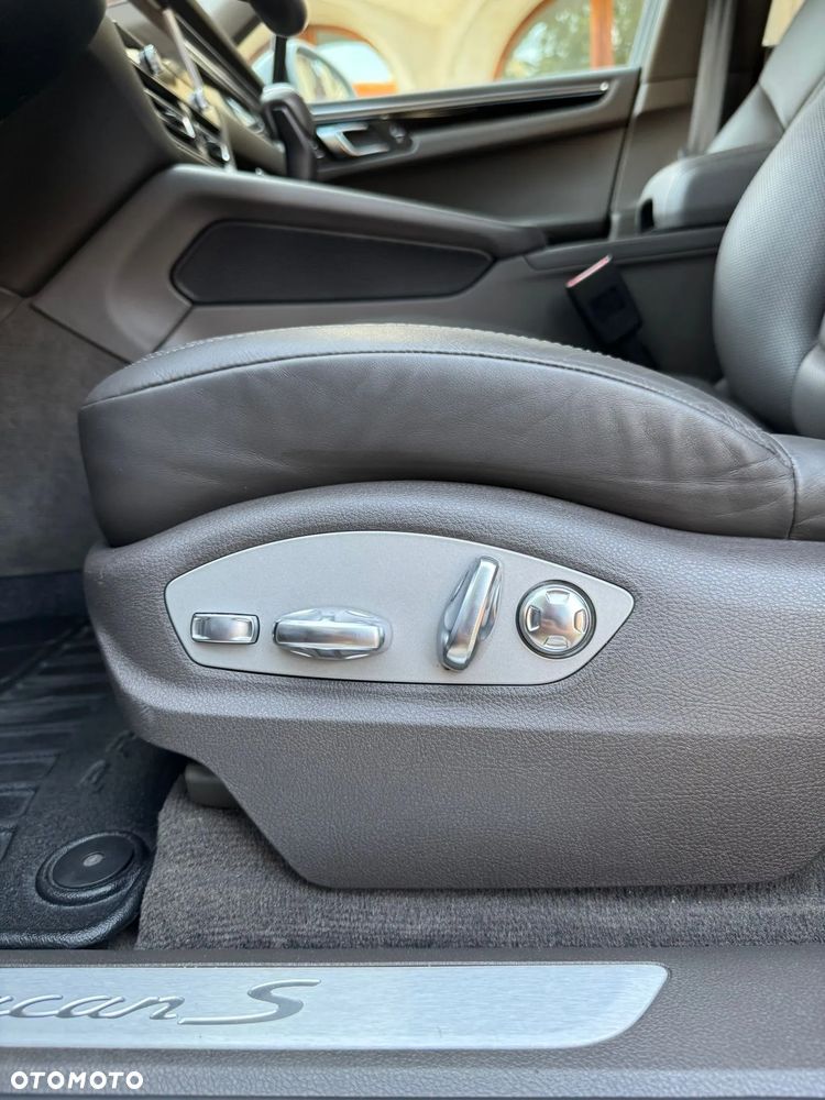 Porsche Macan S PDK - 30