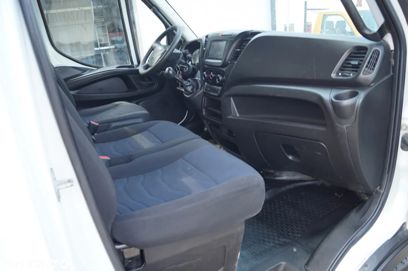 Iveco Daily - 38