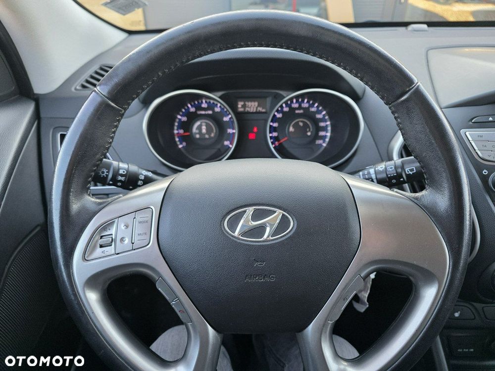 Hyundai ix35 2.0 Premium 2WD - 11