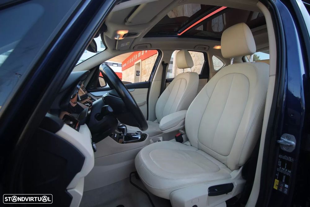 BMW 225xe Active Tourer Line Luxury - 25