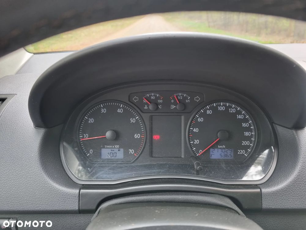 Volkswagen Polo 1.2 Team - 12