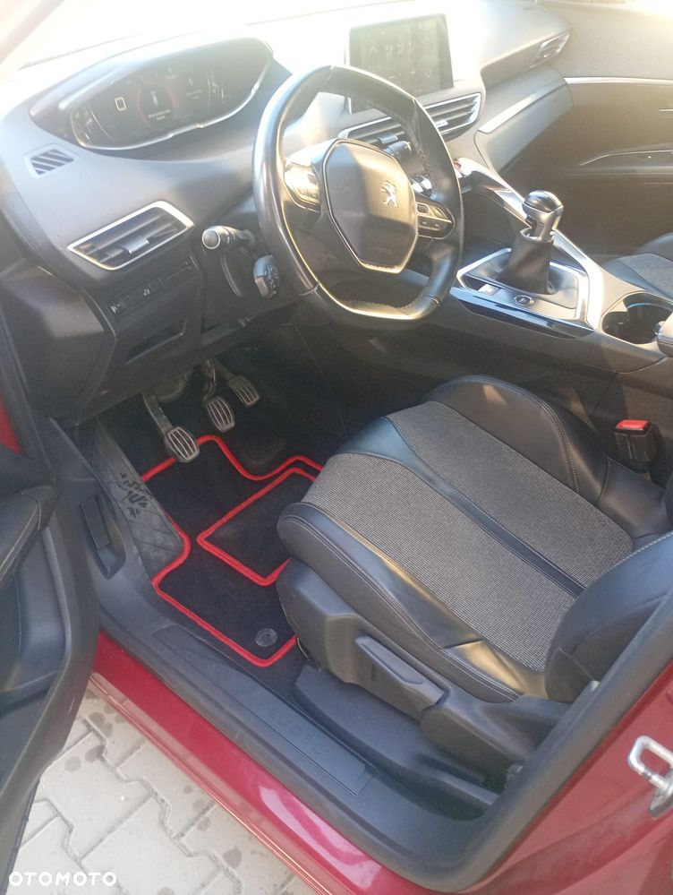 Peugeot 3008 - 10