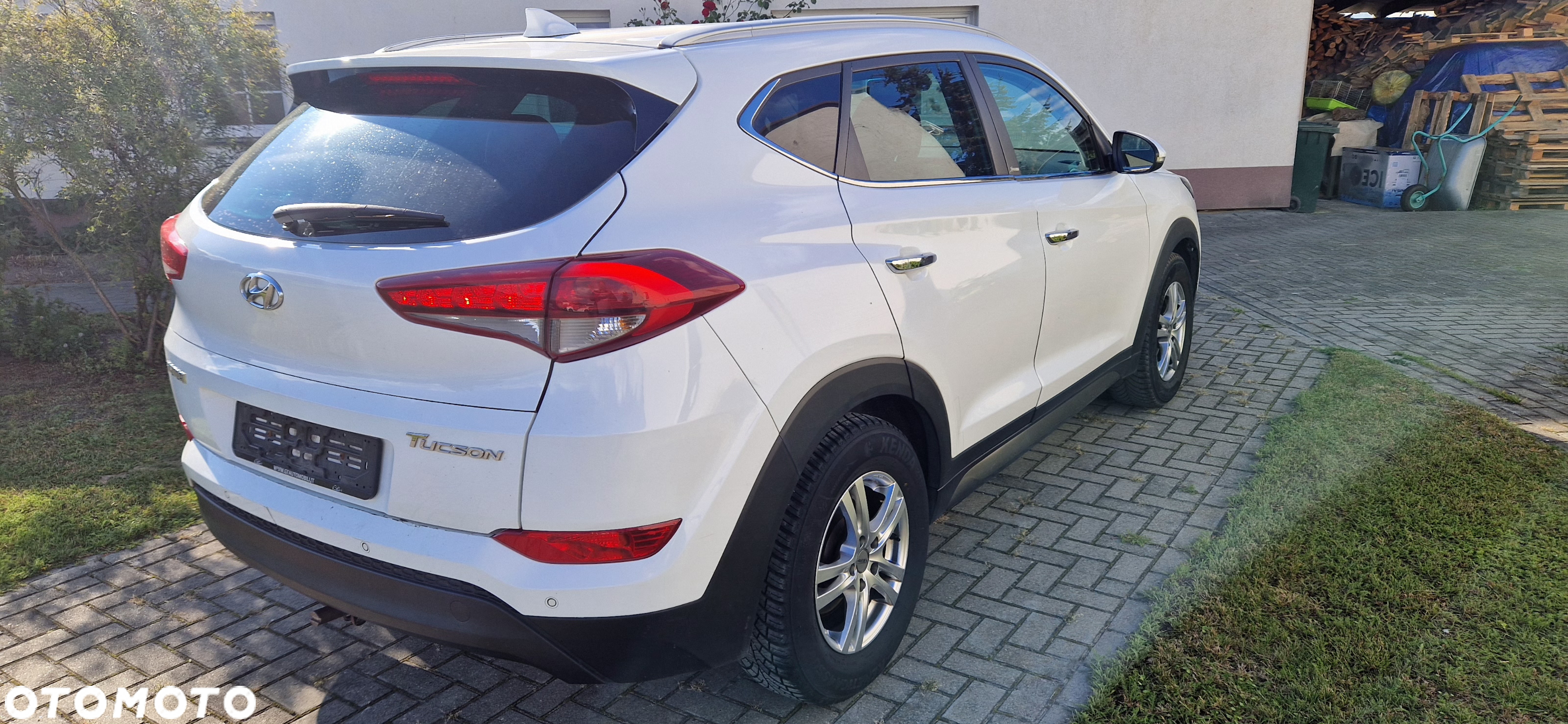 Hyundai Tucson blue 1.7 CRDi 2WD Intro Edition - 2