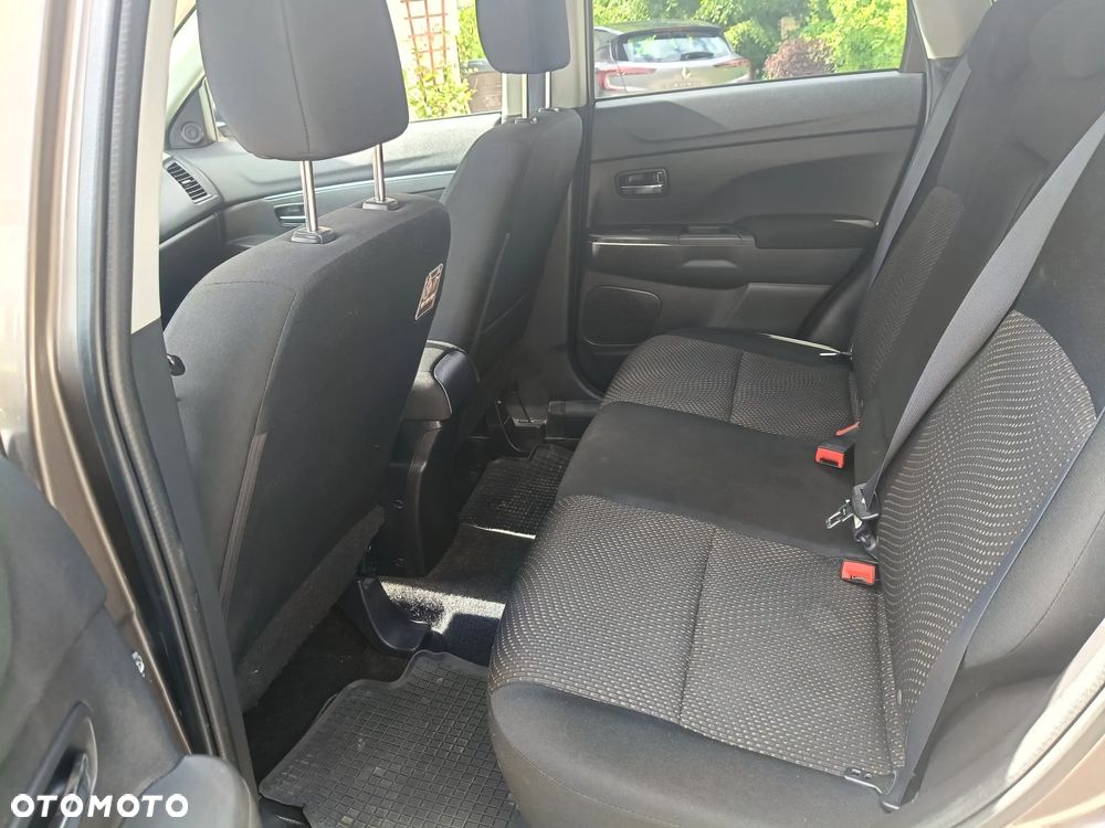 Mitsubishi ASX 1.6 Blue Sky Edition - 16