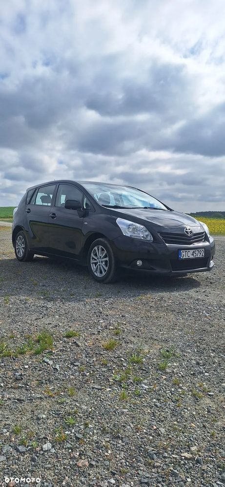 Toyota Verso 2.0 D-4D Premium 7os - 9