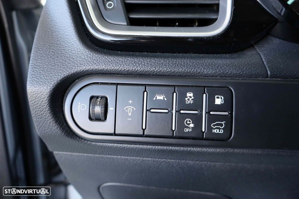 Kia XCeed 1.6 GDi PHEV Tech - 28