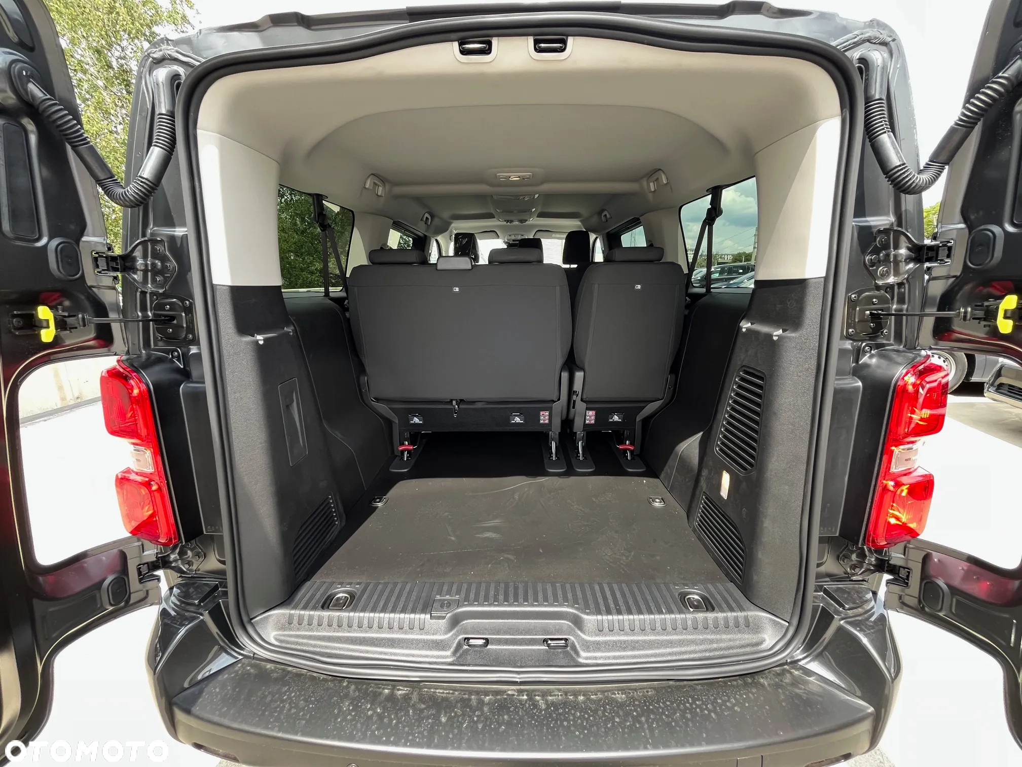 Toyota Proace Verso 2.0 D4-D Long Business - 11