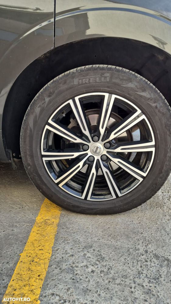 Volvo XC 60 - 22