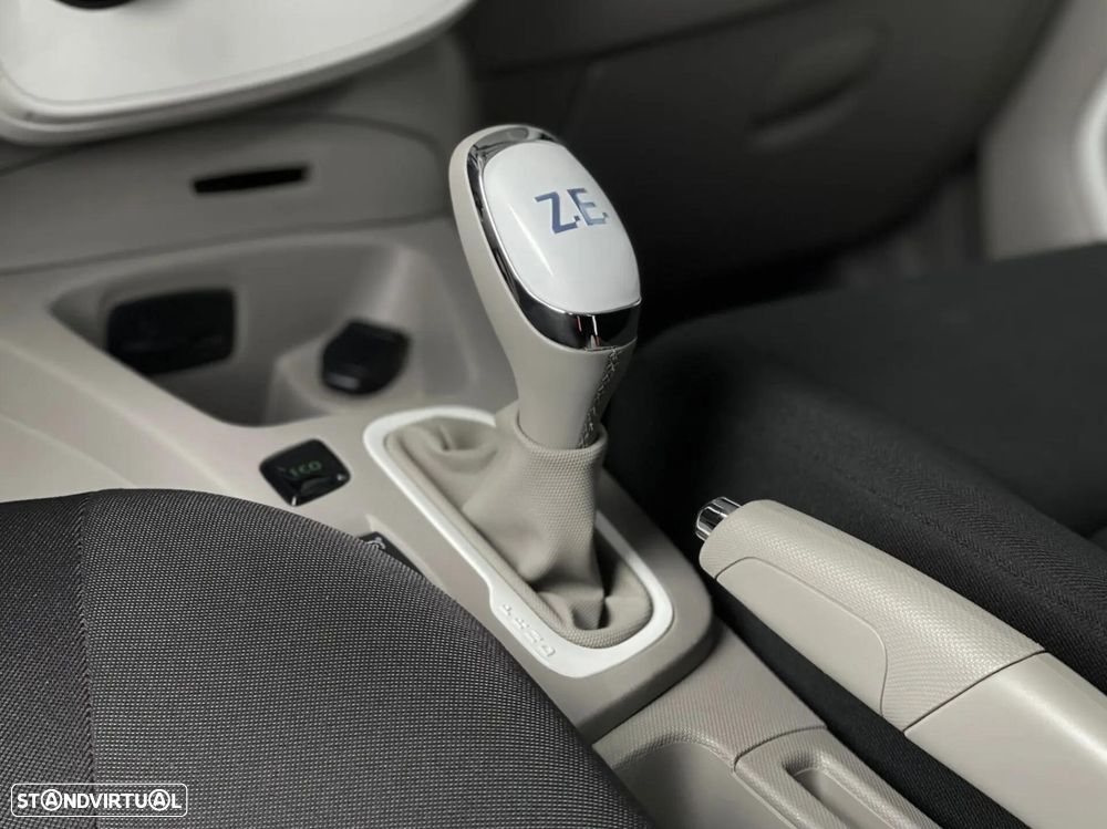 Renault Zoe - 8