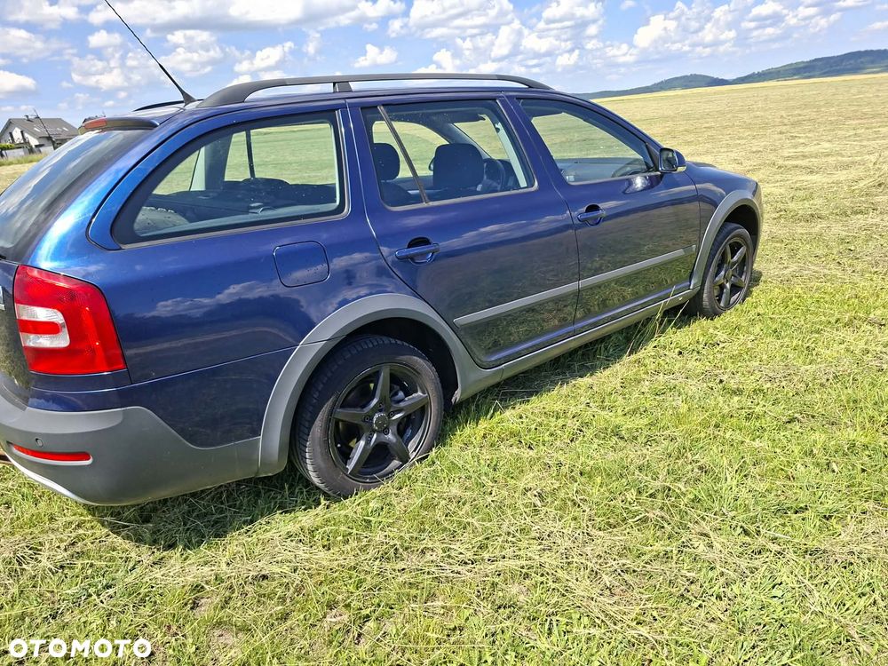 Skoda Octavia 2.0 TDI DPF Scout 4x4 - 5