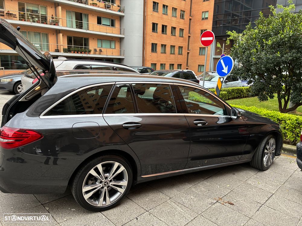 Mercedes-Benz C 300 - 12