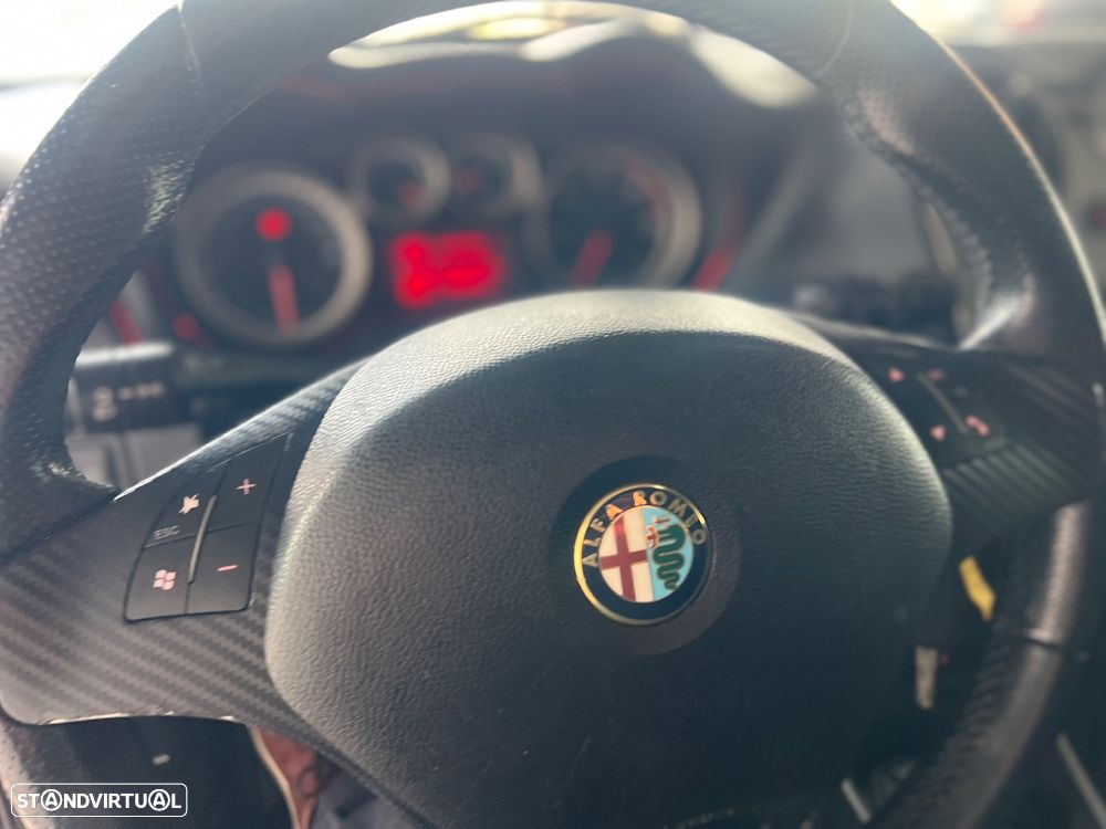 Alfa Romeo MiTo 1.3 JTDM ECO Turismo - 43