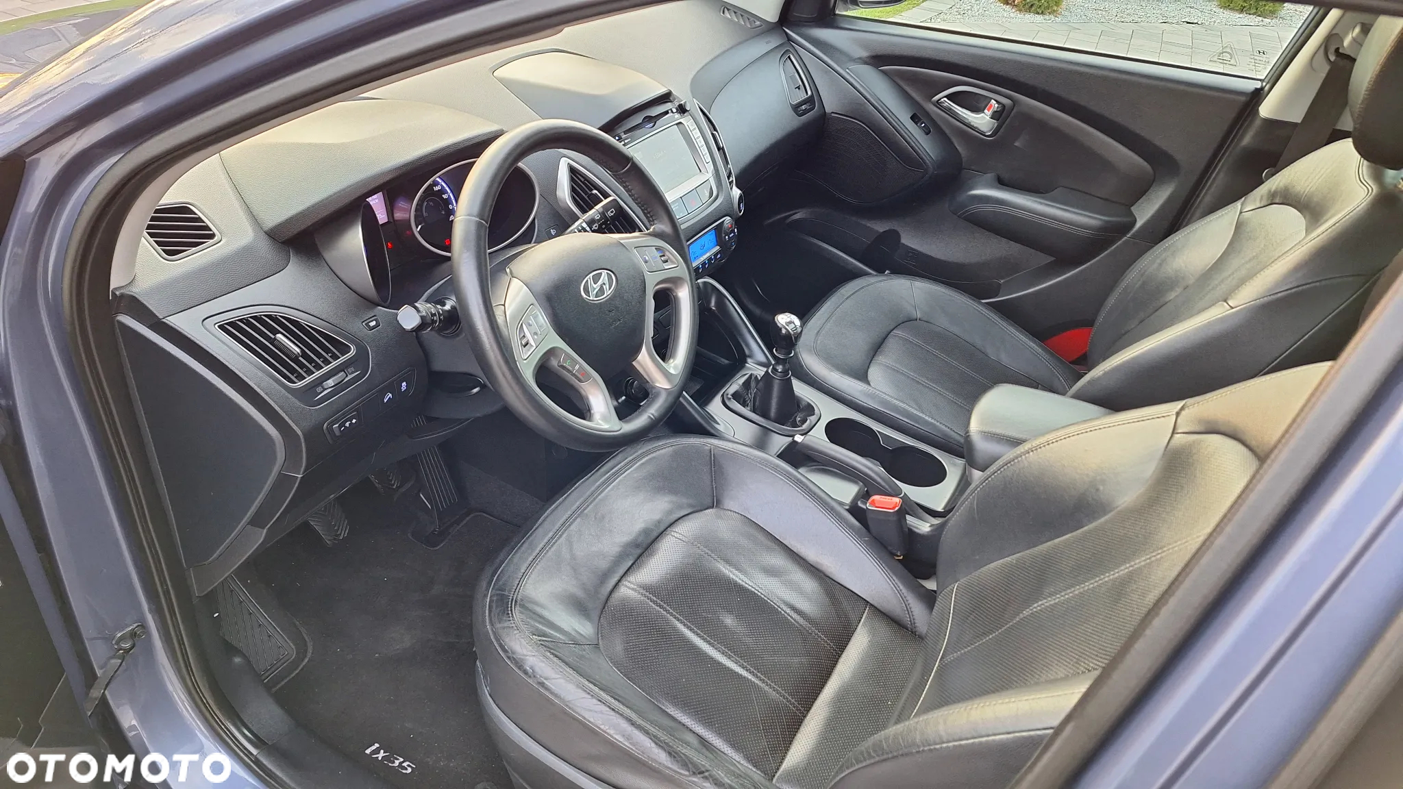 Hyundai ix35 2.0 CRDi Premium 2WD - 12