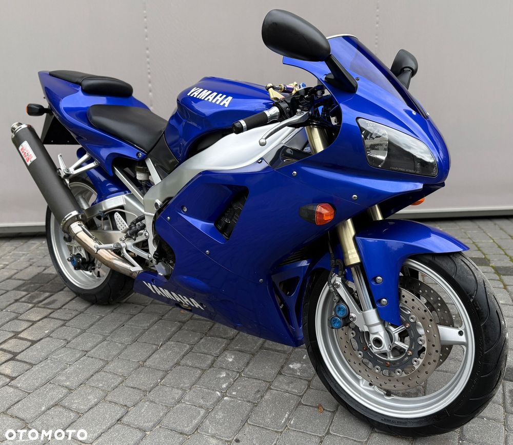 Yamaha YZF - 2