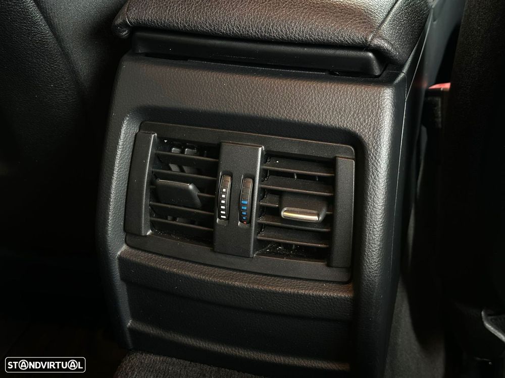 BMW 320 d Line Modern - 13